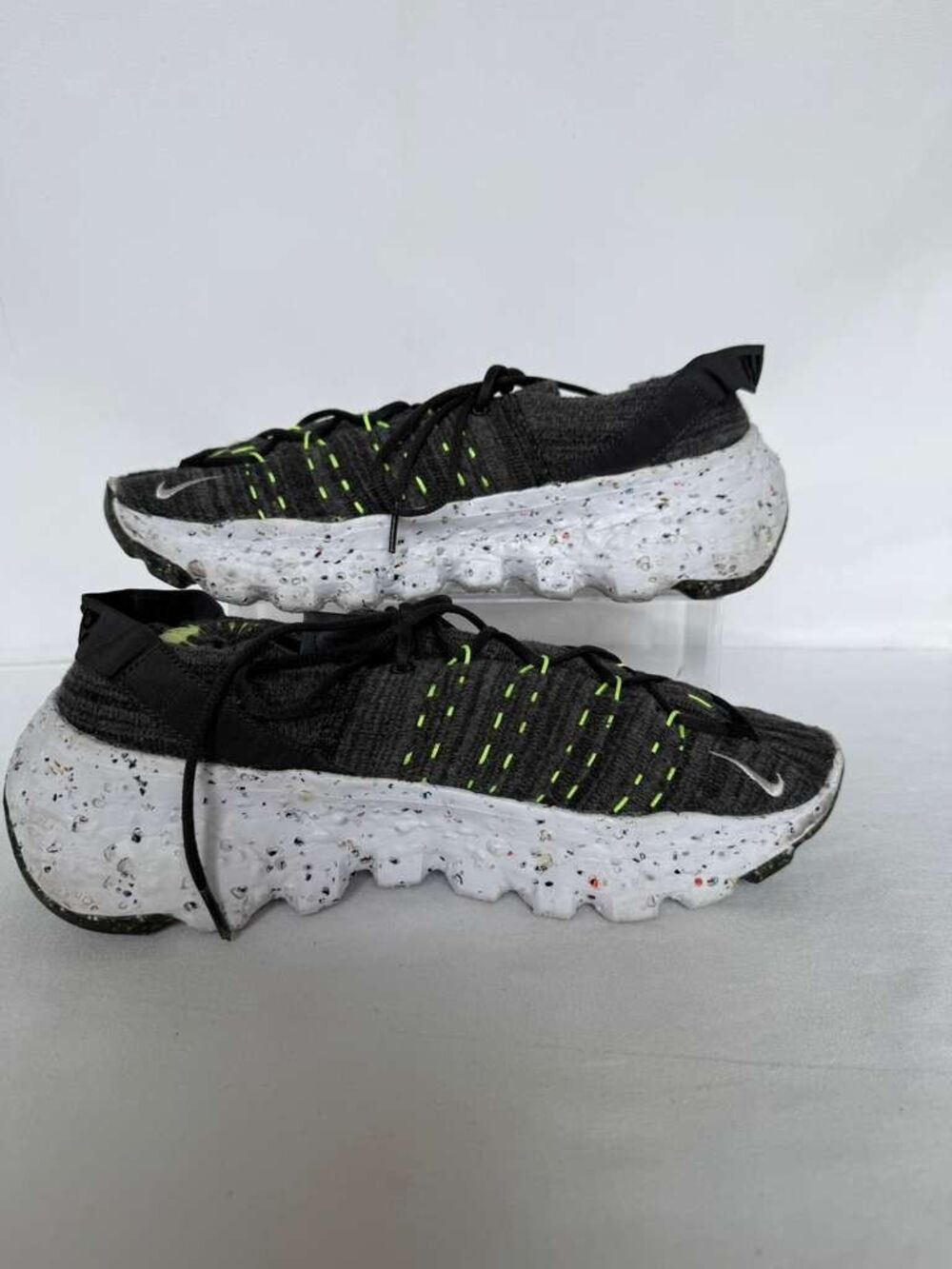 Nike Space Hippie 04 Gray Volt Running Shoes Men’s US 8 Pre-Owned